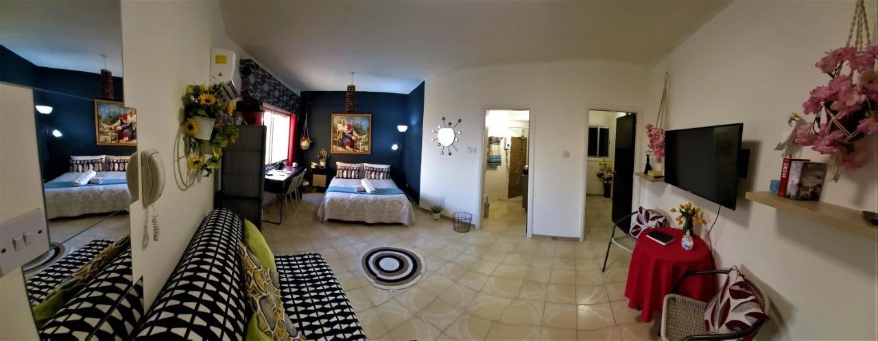 Artemis Boutique Apartment 2 ลิมาซอล ภายนอก รูปภาพ